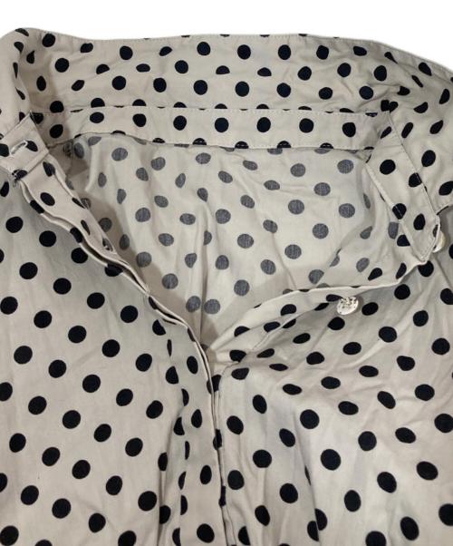 OBLI（オブリ）OBLI (オブリ) バイカラードットワンピース ホワイト サイズ:Sの古着・服飾アイテム