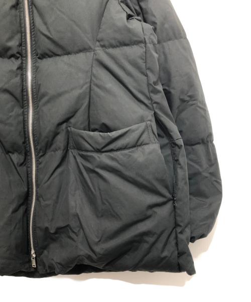 JIL SANDER（ジルサンダー）JIL SANDER (ジルサンダー) ビッグカラーダウンジャケット JSPT440097WT245400A12 ブラック サイズ:32の古着・服飾アイテム