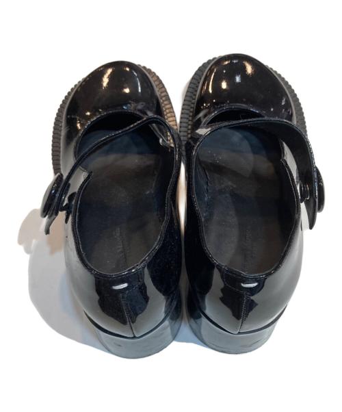 Maison Margiela（メゾンマルジェラ）Maison Margiela (メゾンマルジェラ) メリー ジェン シューズ ヒール エナメル サンダル ブラック サイズ:37の古着・服飾アイテム