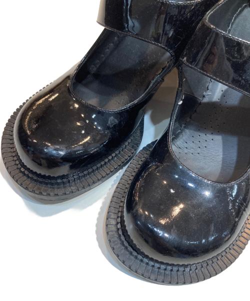 Maison Margiela（メゾンマルジェラ）Maison Margiela (メゾンマルジェラ) メリー ジェン シューズ ヒール エナメル サンダル ブラック サイズ:37の古着・服飾アイテム