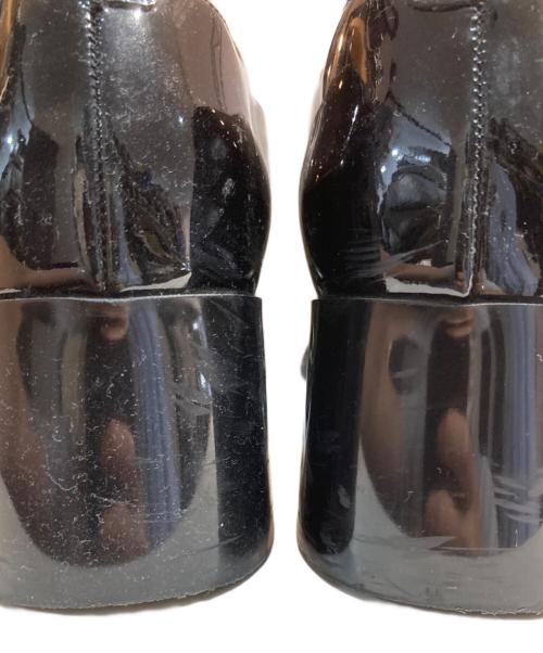 Maison Margiela（メゾンマルジェラ）Maison Margiela (メゾンマルジェラ) メリー ジェン シューズ ヒール エナメル サンダル ブラック サイズ:37の古着・服飾アイテム