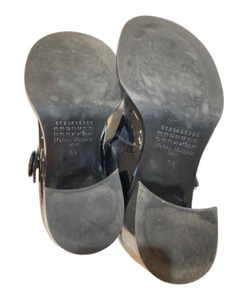 Maison Margiela（メゾンマルジェラ）Maison Margiela (メゾンマルジェラ) メリー ジェン シューズ ヒール エナメル サンダル ブラック サイズ:37の古着・服飾アイテム