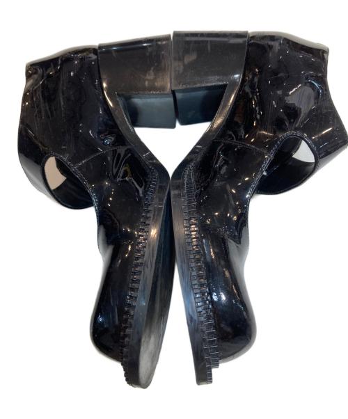 Maison Margiela（メゾンマルジェラ）Maison Margiela (メゾンマルジェラ) メリー ジェン シューズ ヒール エナメル サンダル ブラック サイズ:37の古着・服飾アイテム