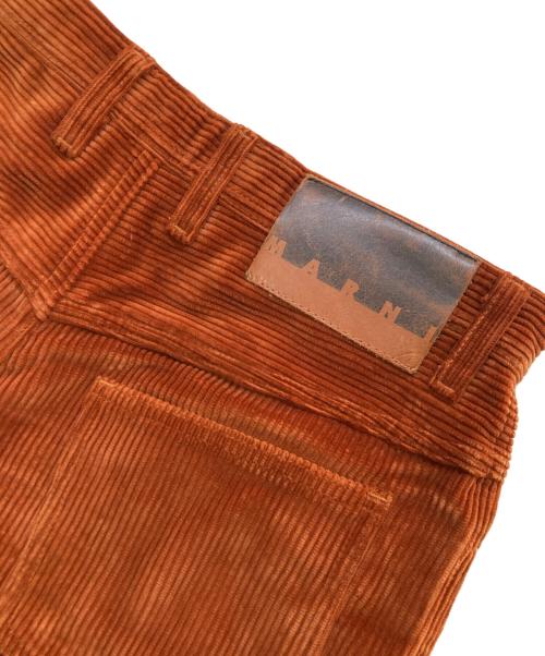 MARNI（マルニ）MARNI (マルニ) コーデュロイフレアパンツ PUMU0118A0S493556 ブラウン サイズ:44の古着・服飾アイテム