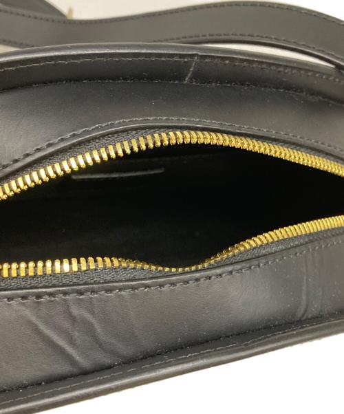 A.P.C.（アーペーセー）A.P.C. (アーペーセー) ハーフムーンショルダーバッグ ブラックの古着・服飾アイテム