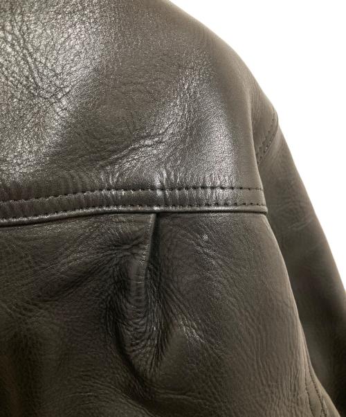 time in on（タイムイズオン）time in on (タイムイズオン) LEATHER TRUCKER JACKET ブラック サイズ:1の古着・服飾アイテム