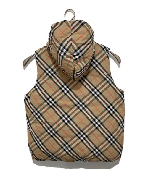 BURBERRY（バーバリー）BURBERRY (バーバリー) リバーシブルパテッドベスト / ノバチェック柄 ダウンベスト　8092537 ベージュ サイズ:14Yの古着・服飾アイテム