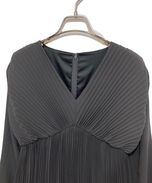 anuans（アニュアンス）anuans (アニュアンス) プリーツデザインワンピース グレー サイズ:Sの古着・服飾アイテム
