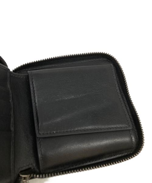 JIMMY CHOO（ジミーチュウ）JIMMY CHOO (ジミーチュウ) エンボスドスターファブリッククラウンドジップウォレット ブラックの古着・服飾アイテム