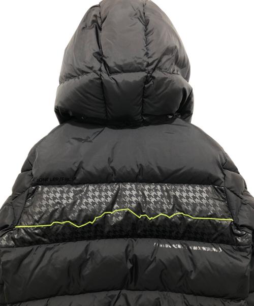 MONCLER（モンクレール）MONCLER (モンクレール) FRAGMENT DESIGN (フラグメントデザイン) 23AW ACANTHUS GIUBBOTTO(アカンサス) / ダウンジャケット ブラック サイズ:2の古着・服飾アイテム
