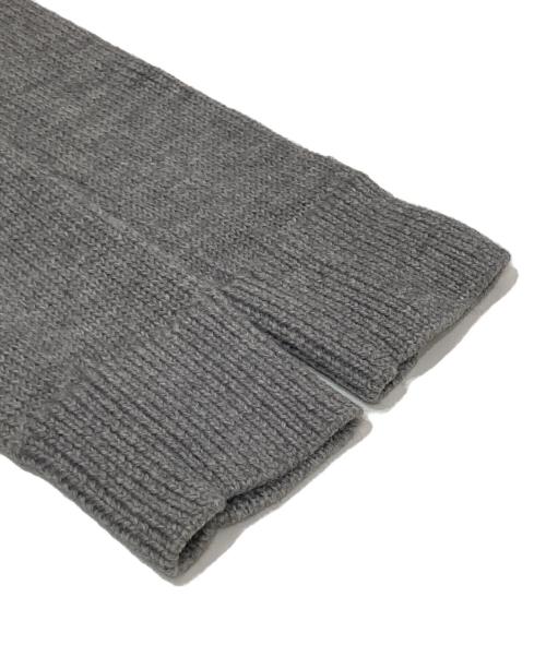 CELINE（セリーヌ）CELINE (セリーヌ) アシンメトリーエルボーカット ニット カーディガンニットカーディガン グレー サイズ:XSの古着・服飾アイテム