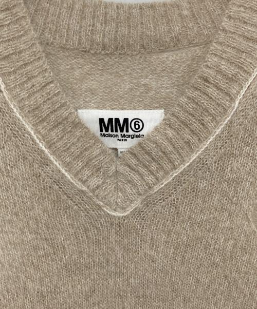 MM6 Maison Margiela（エムエムシックスメゾンマルジェラ）MM6 Maison Margiela (エムエムシックスメゾンマルジェラ) V NECK Damage Kint Sweater ベージュ サイズ:Sの古着・服飾アイテム