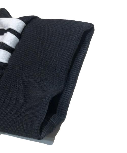 adidas（アディダス）adidas (アディダス) KORN (コーン) アルバムフォト レイヤード ロンT ブラック サイズ:XLの古着・服飾アイテム