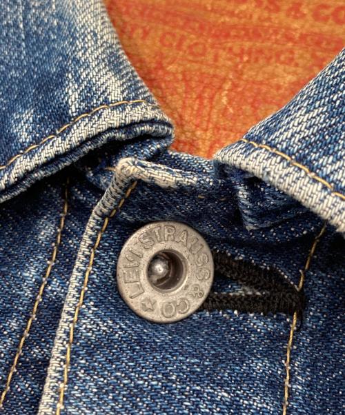 LEVI'S（リーバイス）LEVI'S (リーバイス) 90s 71506XX 1st デニムジャケット 復刻 大戦モデル 94年製 インディゴ サイズ:38の古着・服飾アイテム