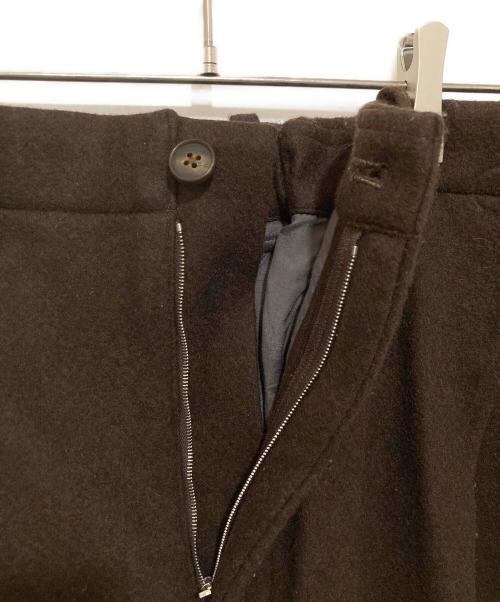 nonnotte（ノノット）nonnotte (ノノット) Draping Crotch Trousers（ドレーピングクロッチトラウザーズ）24AW N-24A-033 ブラウン サイズ:４の古着・服飾アイテム