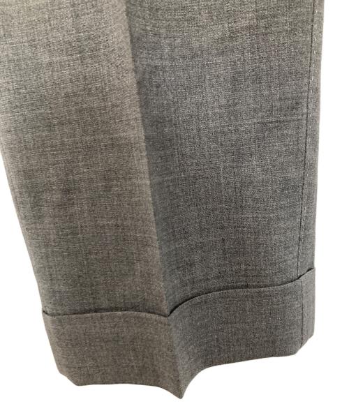 PT01（ピーティーゼロウーノ）PT01 (ピーティーゼロウーノ) スラックス グレー サイズ:48の古着・服飾アイテム