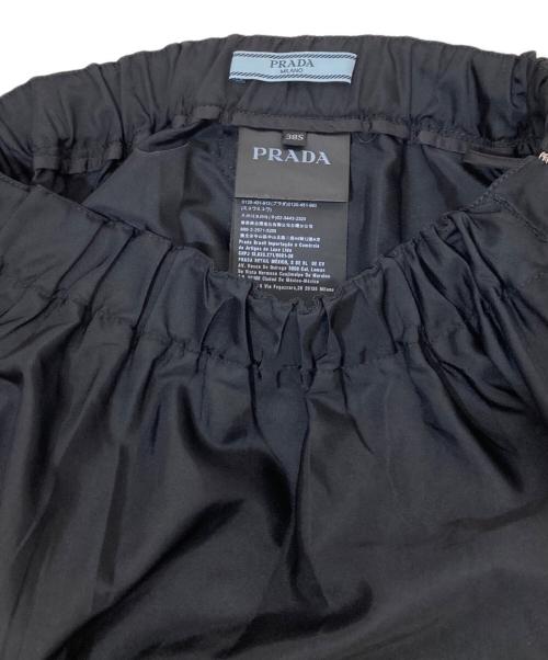 PRADA（プラダ）PRADA (プラダ) バックロゴナイロンスカート ブラック サイズ:38Sの古着・服飾アイテム