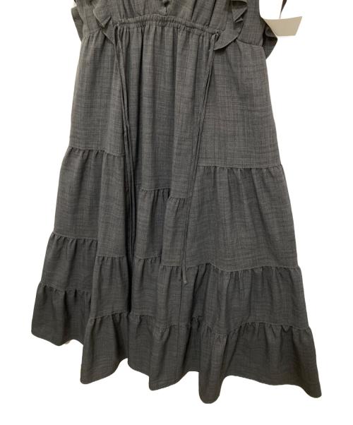 Snidel（スナイデル）Snidel (スナイデル) デザインティアードワンピース グレー サイズ:１の古着・服飾アイテム