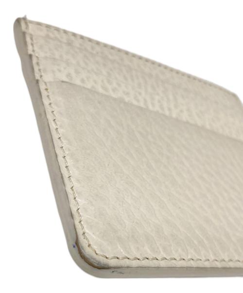 Maison Margiela（メゾンマルジェラ）Maison Margiela (メゾンマルジェラ) グレインレザーカードホルダー ホワイトの古着・服飾アイテム