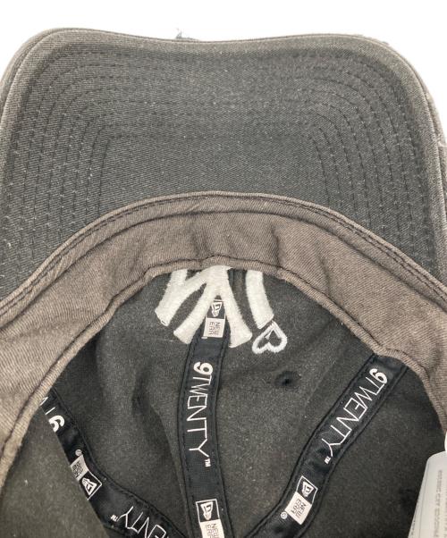 New Era（ニューエラ）New Era (ニューエラ) BASICKS (ベイシックス) コラボキャップ/ヴィンテージ加工 グレーの古着・服飾アイテム