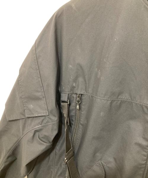 D-VEC（ディーベック）D-VEC (ディーベック) ALMOSTBLACK (オールモストブラック) WINDSTOPPER BY GORE-TEX LABS 3L S.R.G BLOUSON ブラック サイズ:２の古着・服飾アイテム