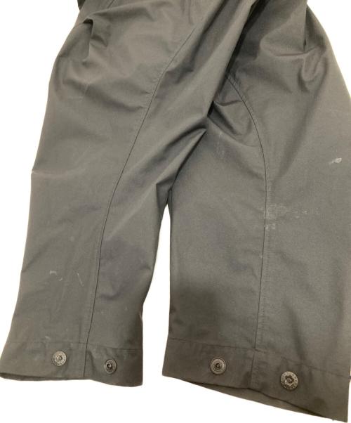 D-VEC（ディーベック）D-VEC (ディーベック) ALMOSTBLACK (オールモストブラック) WINDSTOPPER BY GORE-TEX LABS 3L S.R.G BLOUSON ブラック サイズ:２の古着・服飾アイテム