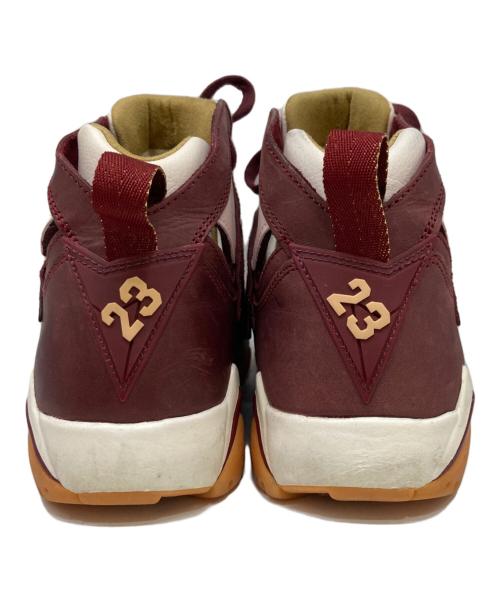 NIKE（ナイキ）NIKE (ナイキ) スニーカー レッド サイズ:UK8の古着・服飾アイテム