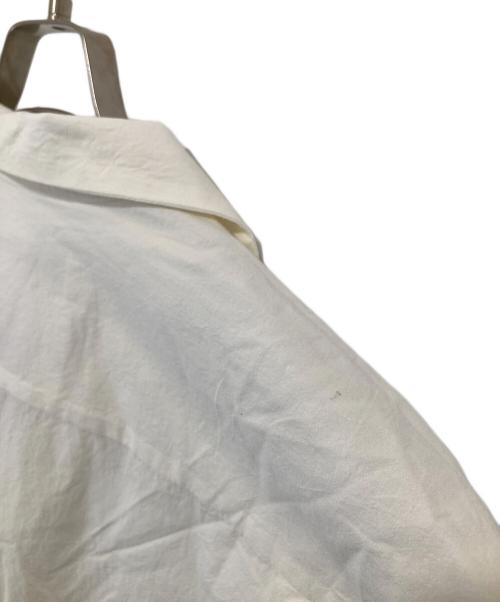 DAIRIKU（ダイリク）DAIRIKU (ダイリク) EMBROIDARY H-S RIB SHIRT（エンブロイダリー ハーフスリーブリブシャツ）　25SS SHT11 ホワイト サイズ:Mの古着・服飾アイテム