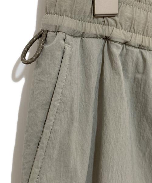 PWA（プア）PWA (プア) ナイロンパンツ ベージュ サイズ:XLの古着・服飾アイテム