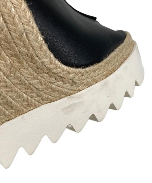 STELLA McCARTNEY（ステラマッカートニー）STELLA McCARTNEY (ステラマッカートニー) ガイア アルターマット ピープトゥ ウェッジソール ブラック サイズ:36の古着・服飾アイテム