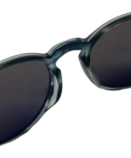 OLIVER PEOPLES（オリバーピープルズ）OLIVER PEOPLES (オリバーピープルズ) サングラス ネイビー サイズ:49□20-150の古着・服飾アイテム