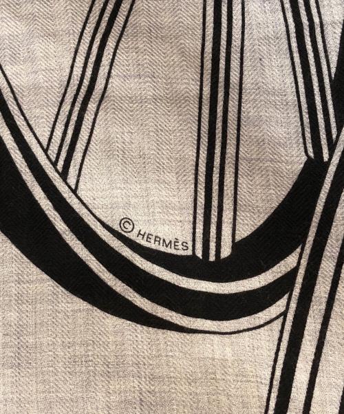 HERMES（エルメス）HERMES (エルメス) Les Roues de Phaeton 四輪馬車の車輪 バンダナ カレ140 グレーの古着・服飾アイテム