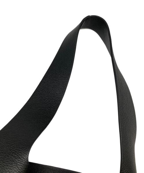 Aeta（アエタ）Aeta (アエタ) Shoulder M　レザーショルダーバッグ Leather bag　PG02 ブラックの古着・服飾アイテム