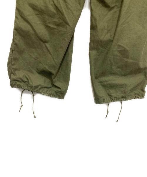 US ARMY（ユーエスアーミー）US ARMY (ユーエスアーミー) 60’s vintage M-65フィールドカーゴパンツ　67年製　アルミジップ　8405-782-2954 オリーブ サイズ:Mの古着・服飾アイテム