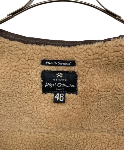 Nigel Cabourn Authentic（ナイジェルケーボン オーセンティック）Nigel Cabourn Authentic (ナイジェルケーボン オーセンティック) Short Deck Vest　ムートンベスト　レザーベスト　ダブルジップ　8037-11-70000 ブラウン サイズ:46の古着・服飾アイテム