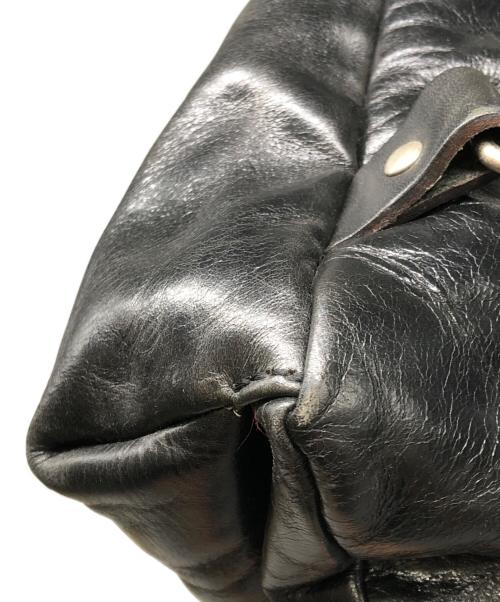 ROLL（ロール）ROLL (ロール) ISAMU KATAYAMA BACKLASH (イサムカタヤマ・バックラッシュ) 別注 3way ホースレザー スタッズヘルメット バッグ ブラックの古着・服飾アイテム