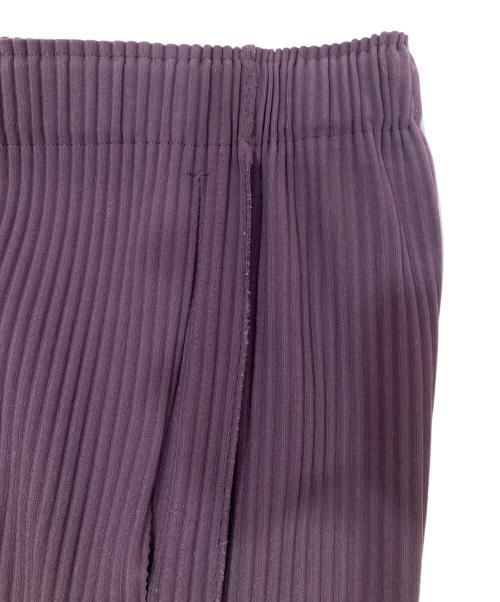 me ISSEY MIYAKE（ミーイッセイ ミヤケ）me ISSEY MIYAKE (ミーイッセイ ミヤケ) FINE KNIT PLEATS BOTTOM（ファインニットプリーツボトム）/ MI24KF627 レッド サイズ:-の古着・服飾アイテム