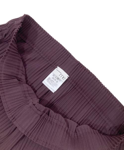 me ISSEY MIYAKE（ミーイッセイ ミヤケ）me ISSEY MIYAKE (ミーイッセイ ミヤケ) FINE KNIT PLEATS BOTTOM（ファインニットプリーツボトム）/ MI24KF627 レッド サイズ:-の古着・服飾アイテム