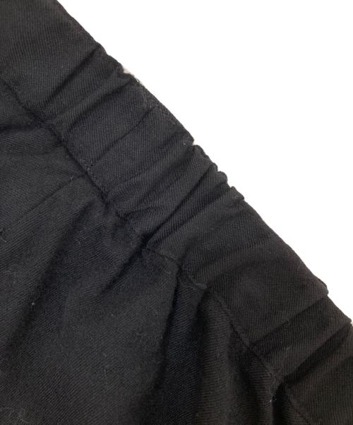 BLACK COMME des GARCONS（ブラックコムデギャルソン）BLACK COMME des GARCONS (ブラックコムデギャルソン) ウールボリュームスカート WOOL SKIRT　 AD2020　1G-S003 ブラック サイズ:XSの古着・服飾アイテム