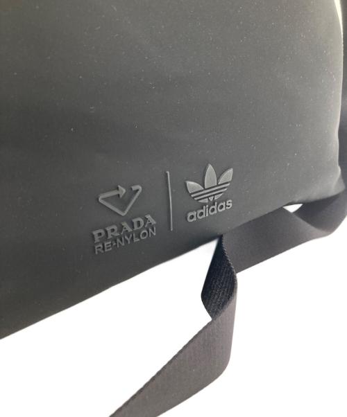 PRADA（プラダ）PRADA (プラダ) adidas (アディダス) Re Nylon 2WAY ショルダーバッグ　トートバッグ　スリーストライプ　2VG076 ブラックの古着・服飾アイテム