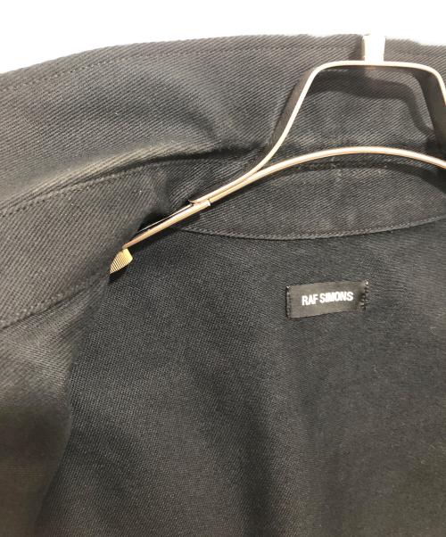 RAF SIMONS（ラフシモンズ）RAF SIMONS (ラフシモンズ) Slim Fit Denim Shirt　スリムフィットデニムシャツ　20SS　201-242 ブラック サイズ:Mの古着・服飾アイテム