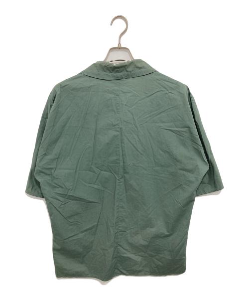 maison kitsune（メゾンキツネ）maison kitsune (メゾンキツネ) ハーフジッププルオーバー　HALF ZIP PULLOVER　EU00602WC0011 グリーン サイズ:Sの古着・服飾アイテム