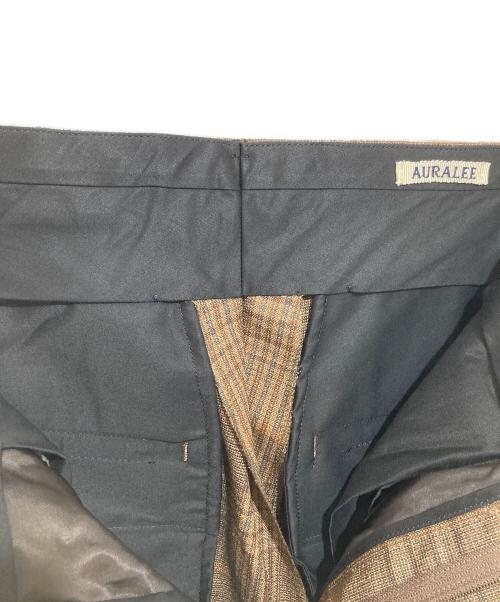 AURALEE（オーラリー）AURALEE (オーラリー) BLUEFACED WOOL CHECK SLACKS チェックスラックスパンツ　24AW　A24AP04CB ブラウン サイズ:1の古着・服飾アイテム