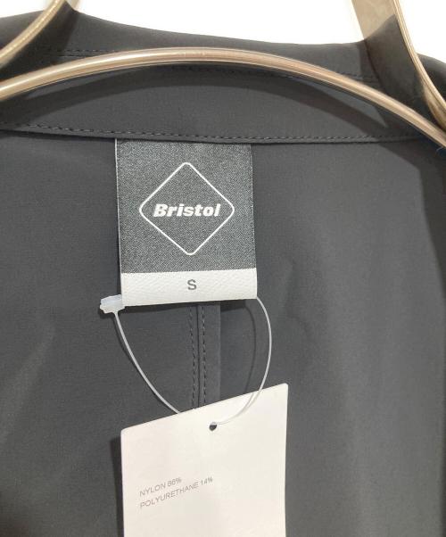 F.C.Real Bristol（エフシーレアルブリストル）F.C.Real Bristol (エフシーレアルブリストル) TECH TEAM BLAZER　テックチームブレザー　ナイロンジャケット　ワンポイントロゴ　FCRB-250066 ブラック サイズ:Sの古着・服飾アイテム