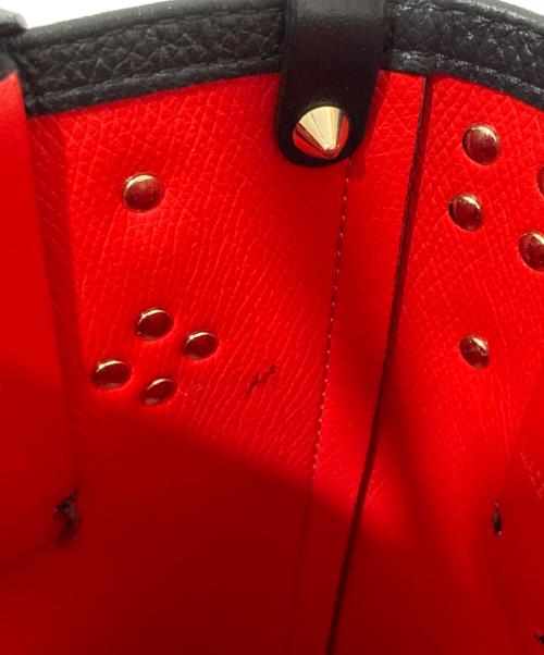 Christian Louboutin（クリスチャン・ルブタン）Christian Louboutin (クリスチャン・ルブタン) Cabata N/S Mini（カバタ N/Sミニ）　1225348 / 2WAYミニショルダーバッグ ブラックの古着・服飾アイテム