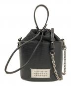 Maison Margielaメゾンマルジェラ）の古着「チェーンショルダーレザーバケットバッグ　Chain shoulder leather bag　S61WG0035 P0396」｜ブラック