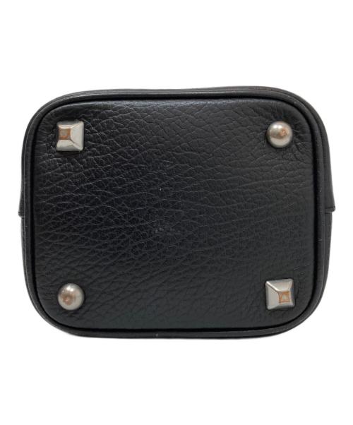 Maison Margiela（メゾンマルジェラ）Maison Margiela (メゾンマルジェラ) チェーンショルダーレザーバケットバッグ　Chain shoulder leather bag　S61WG0035 P0396 ブラックの古着・服飾アイテム