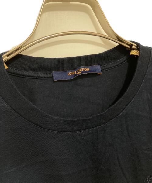 LOUIS VUITTON（ルイ ヴィトン）LOUIS VUITTON (ルイ ヴィトン) LVロゴ Tシャツ　RM211Q JC8 HAY50W ネイビー サイズ:Mの古着・服飾アイテム