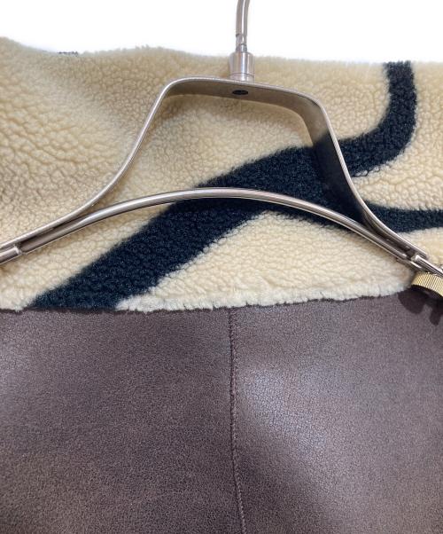 Ameri（アメリ）Ameri (アメリ) 2WAY REVERSIBLE BOA JACKET　リバーシブルボアジャケット　ムートン　01220640991 ベージュ サイズ:Fの古着・服飾アイテム