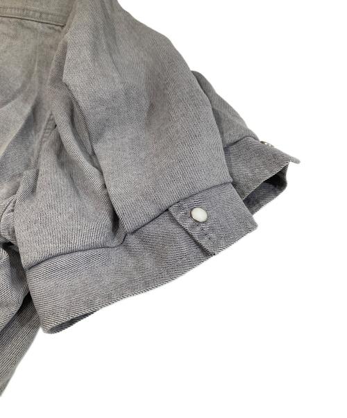 sacai（サカイ）sacai (サカイ) Denim Shirt デニムシャツ　23-06484 グレー サイズ:2の古着・服飾アイテム